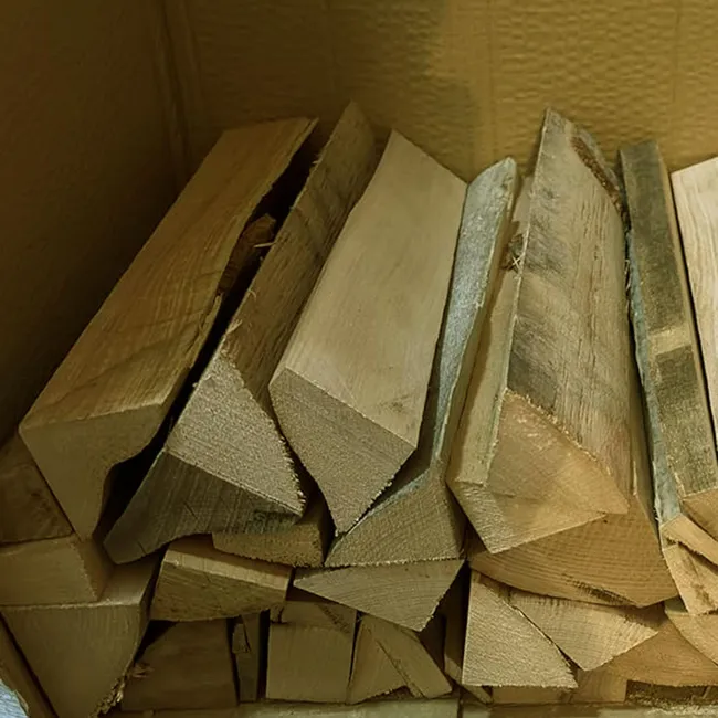 Caisse de bois de chauffage WELLHOME 75 kg en bûches de hêtre séchées – Image 4